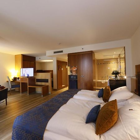 מיינץ Favorite Parkhotel מראה חיצוני תמונה